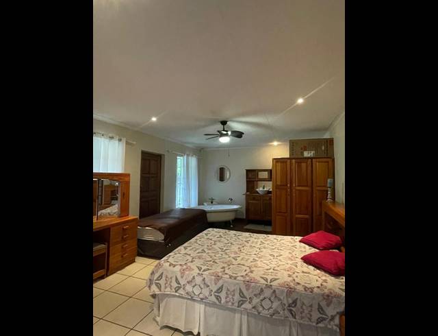 4 BEDROOM HOUSE FOR SALE IN AQUAPARK